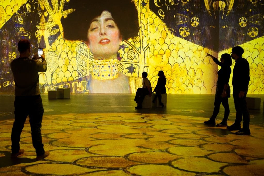 Matadero acogerá una expo inmersiva sobre Klimt desde este viernes
