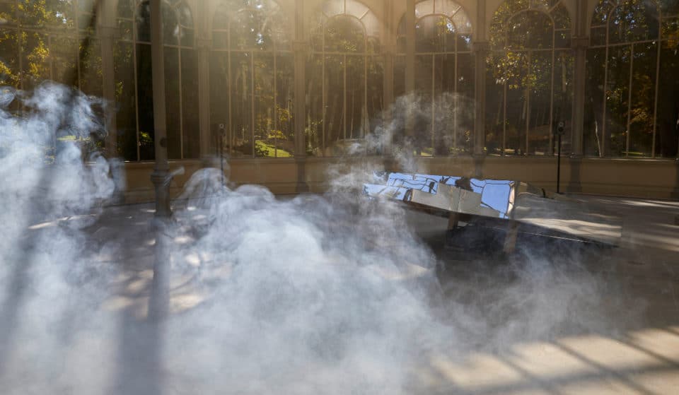 Una exposición llenará de humo el Palacio de Cristal de Madrid
