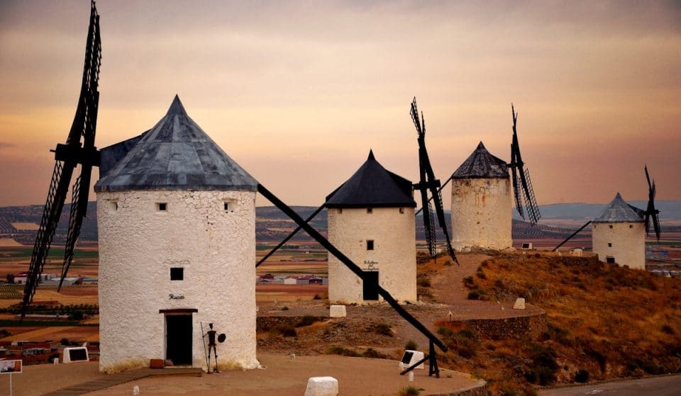 Consuegra: una escapada quijotesca entre molinos de viento y un castillo de más de 800 años