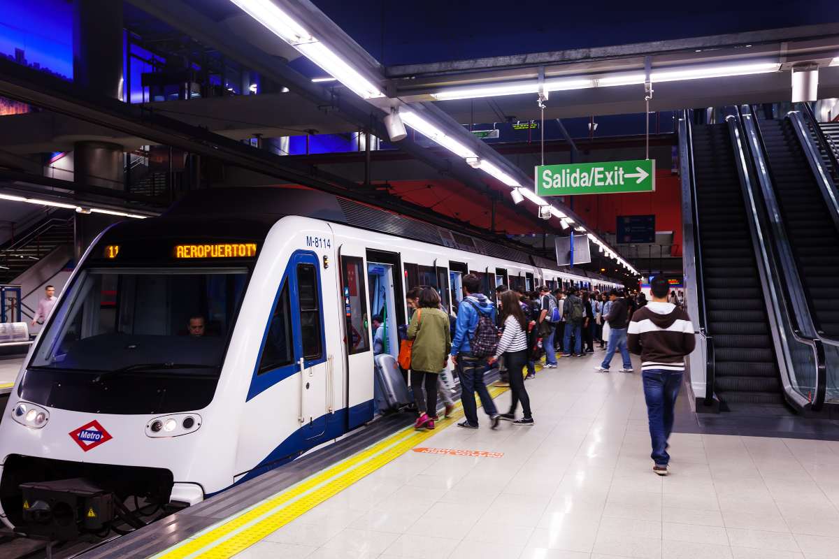 LINEA 11 Metro de Madrid