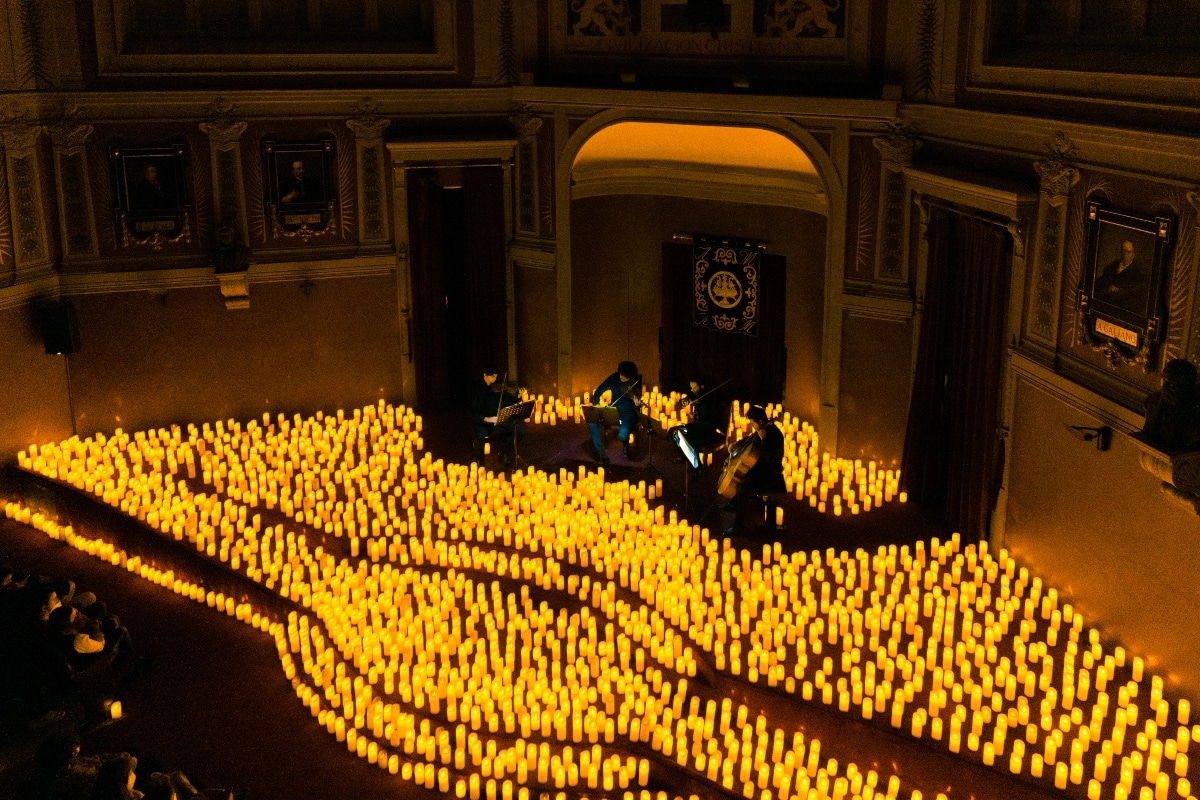 Candlelight Madrid Warner Bros