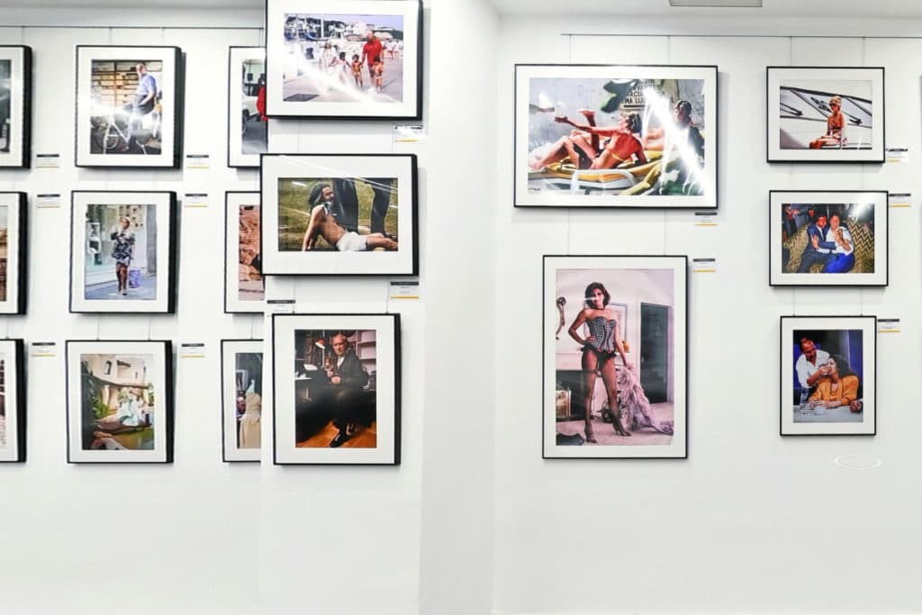Madrid acoge una expo gratuita con las fotos más emblemáticas de la prensa rosa