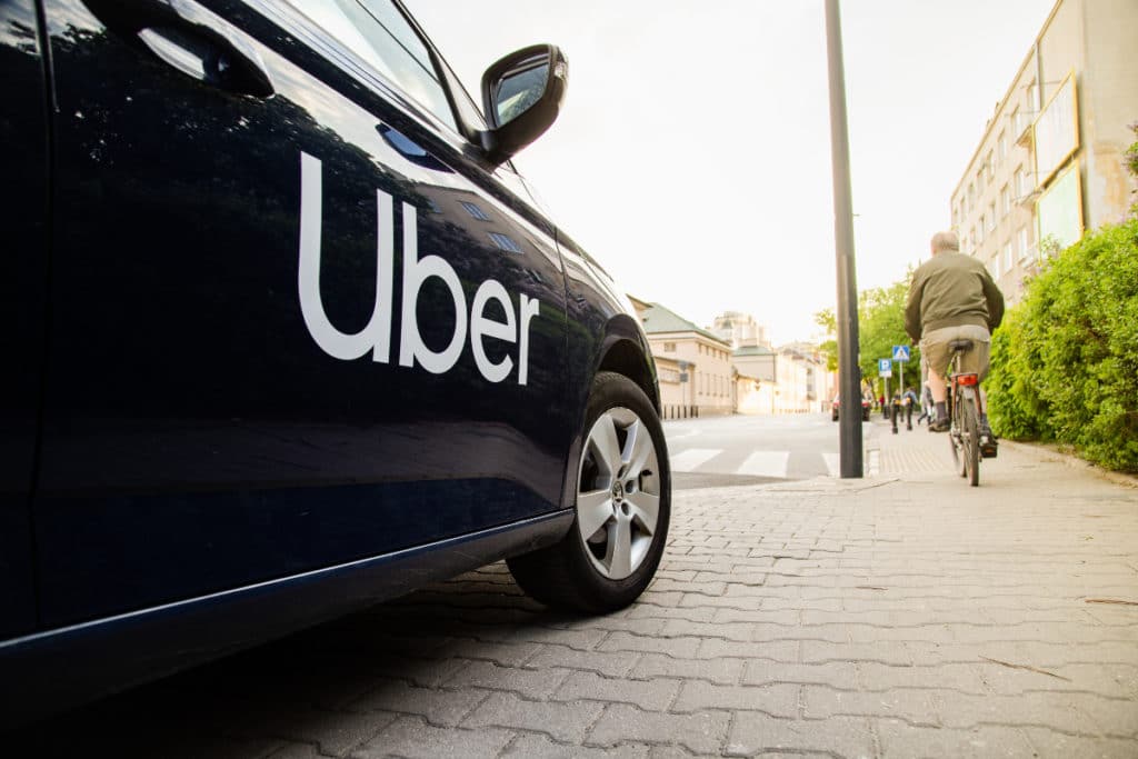 Uber conectará estaciones de Cercanías con un nuevo servicio por 4,5 euros