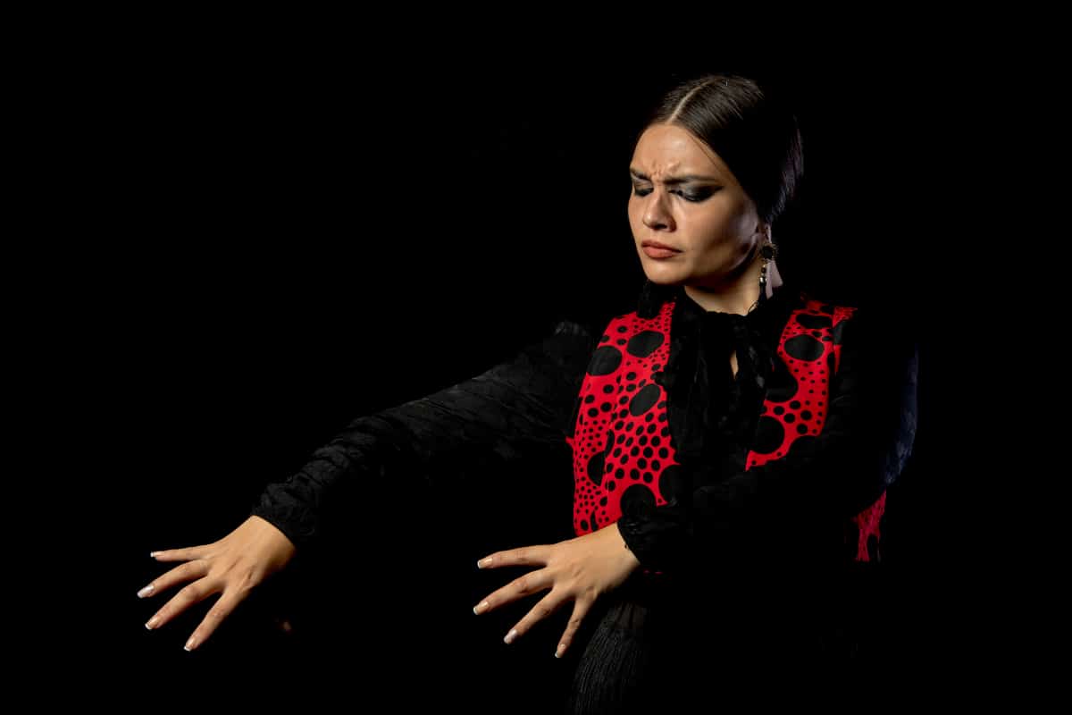 Essential Flamenco