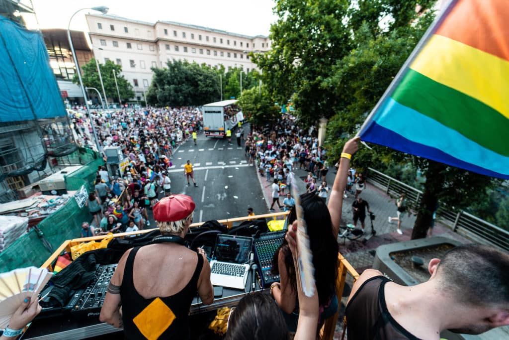 J&B regresa con su icónica carroza a las fiestas del Pride de Madrid